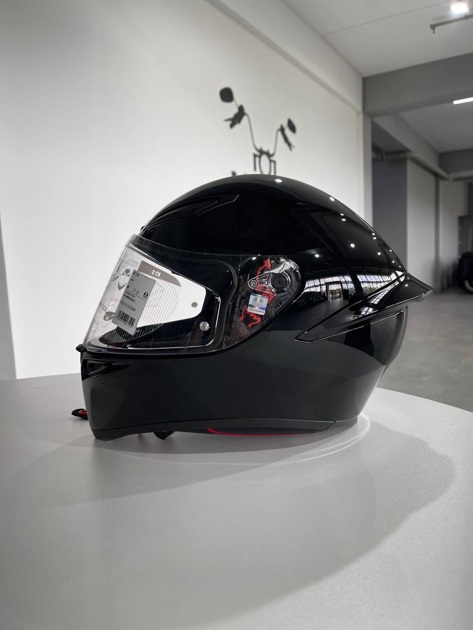 Мотошолом AGV