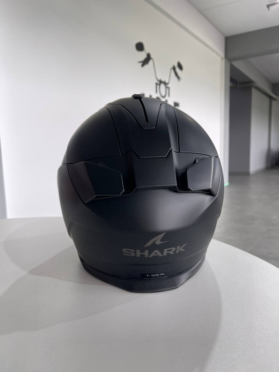 Мотошолом SHARK