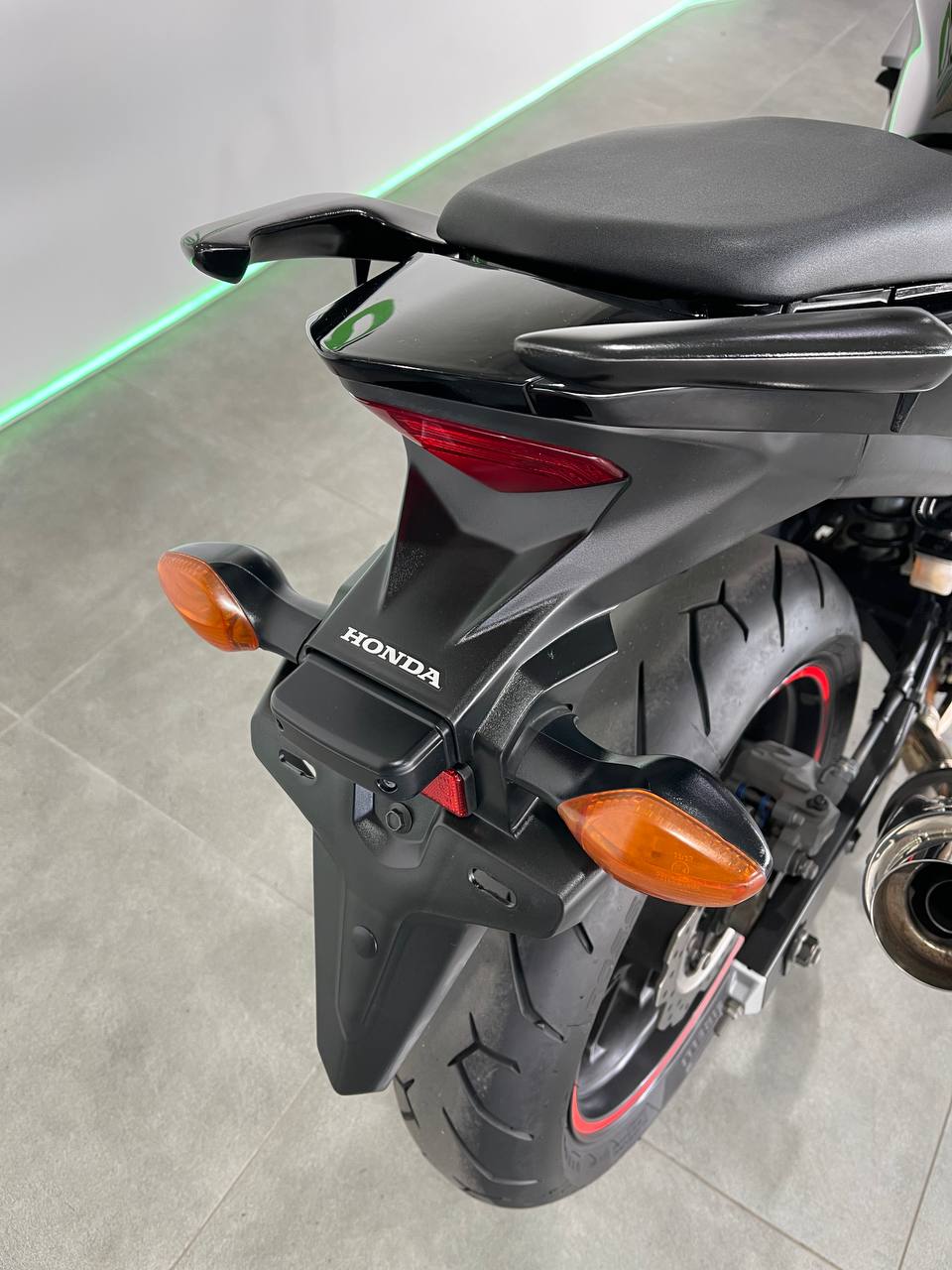 Honda CBR400R