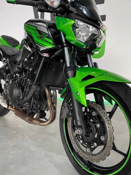 Kawasaki Z400