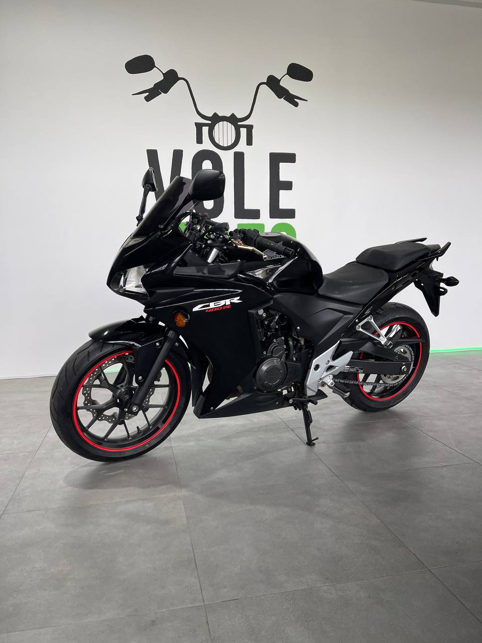 Honda CBR400R
