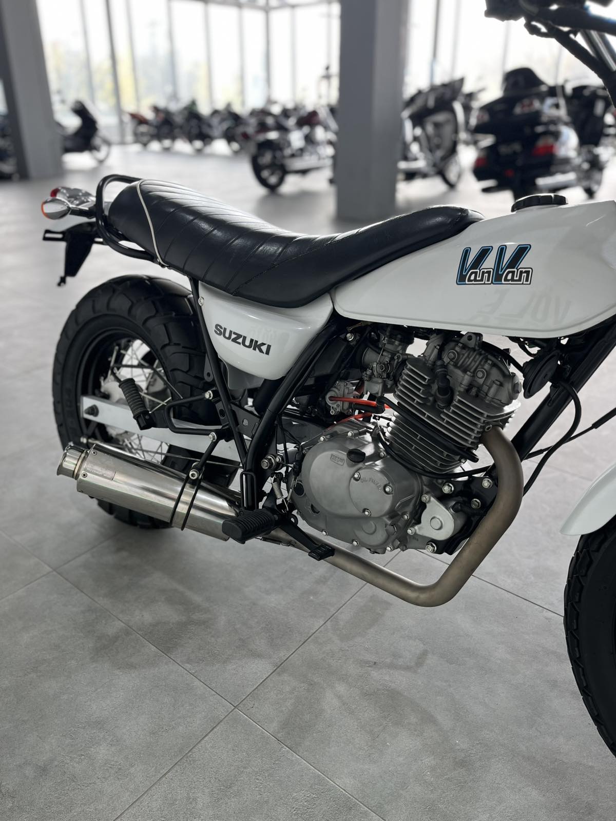 Suzuki VanVan 200