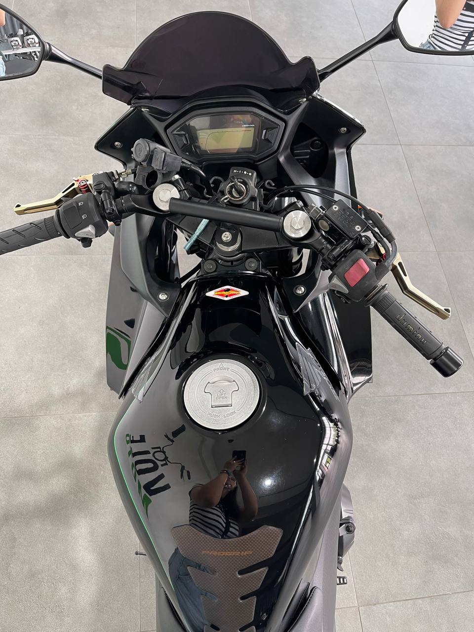 Honda CBR400R