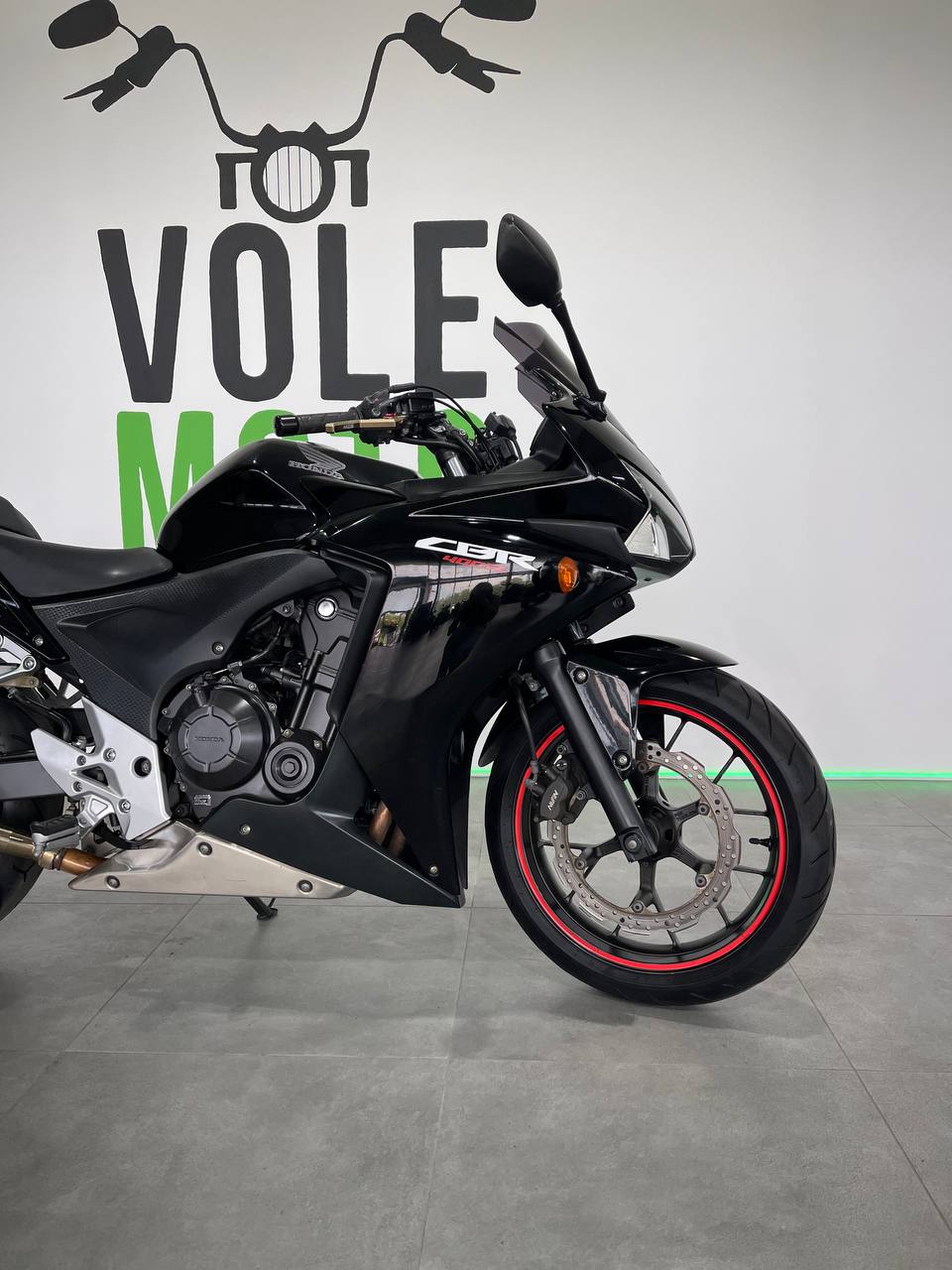 Honda CBR400R