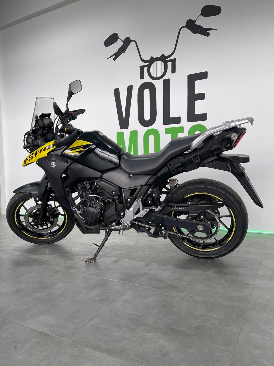Suzuki V-Strom 250 