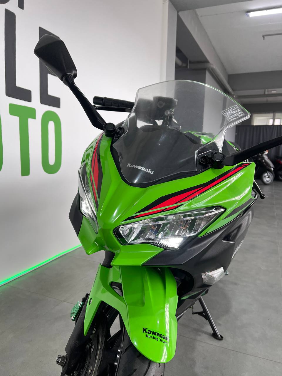 Kawasaki Ninja 400