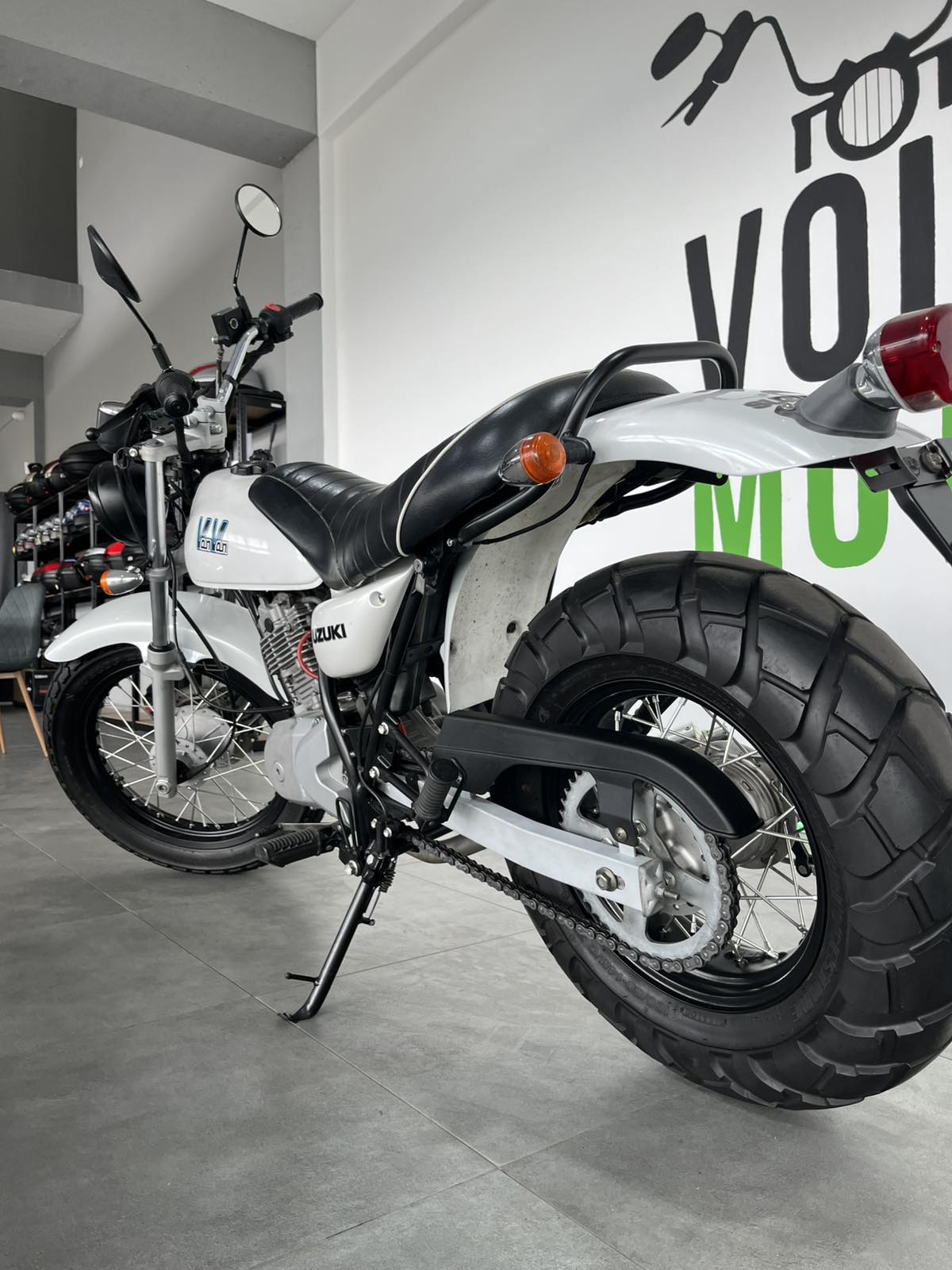 Suzuki VanVan 200