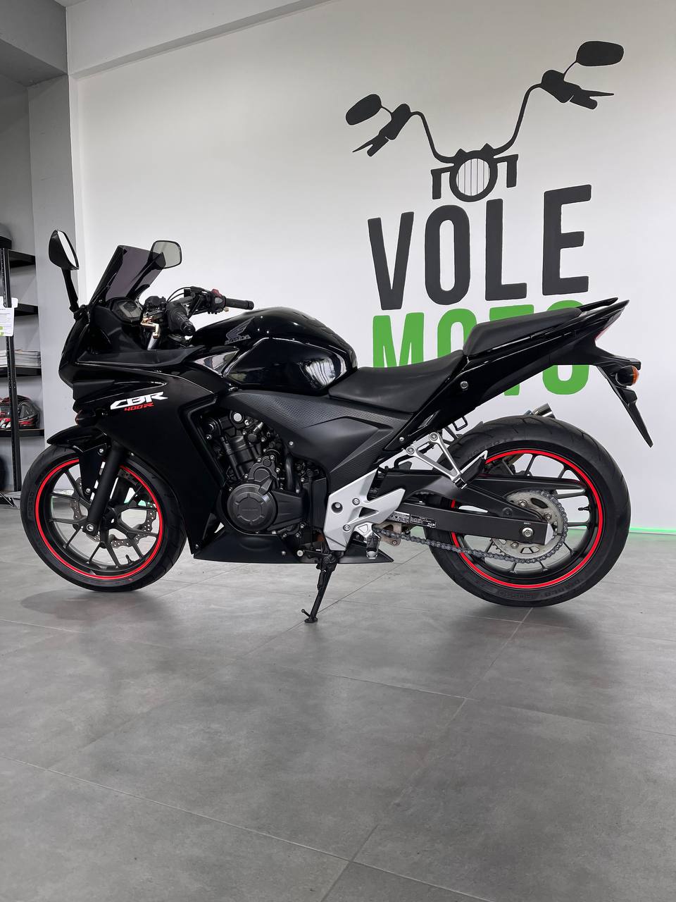 Honda CBR400R