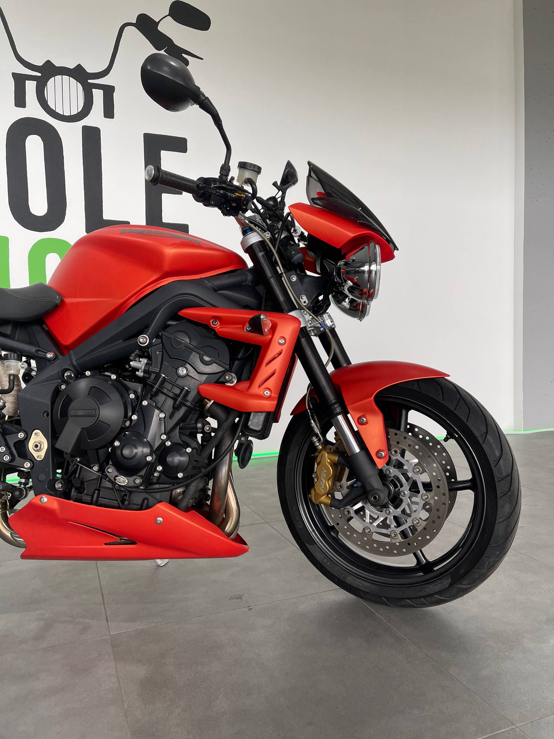 Triumph Street Triple R 