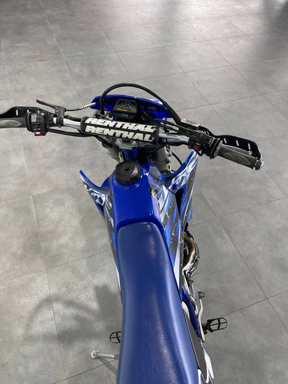 Yamaha WR400F + КОМПЛЕКТ ЕНДУРО КОЛЕС 