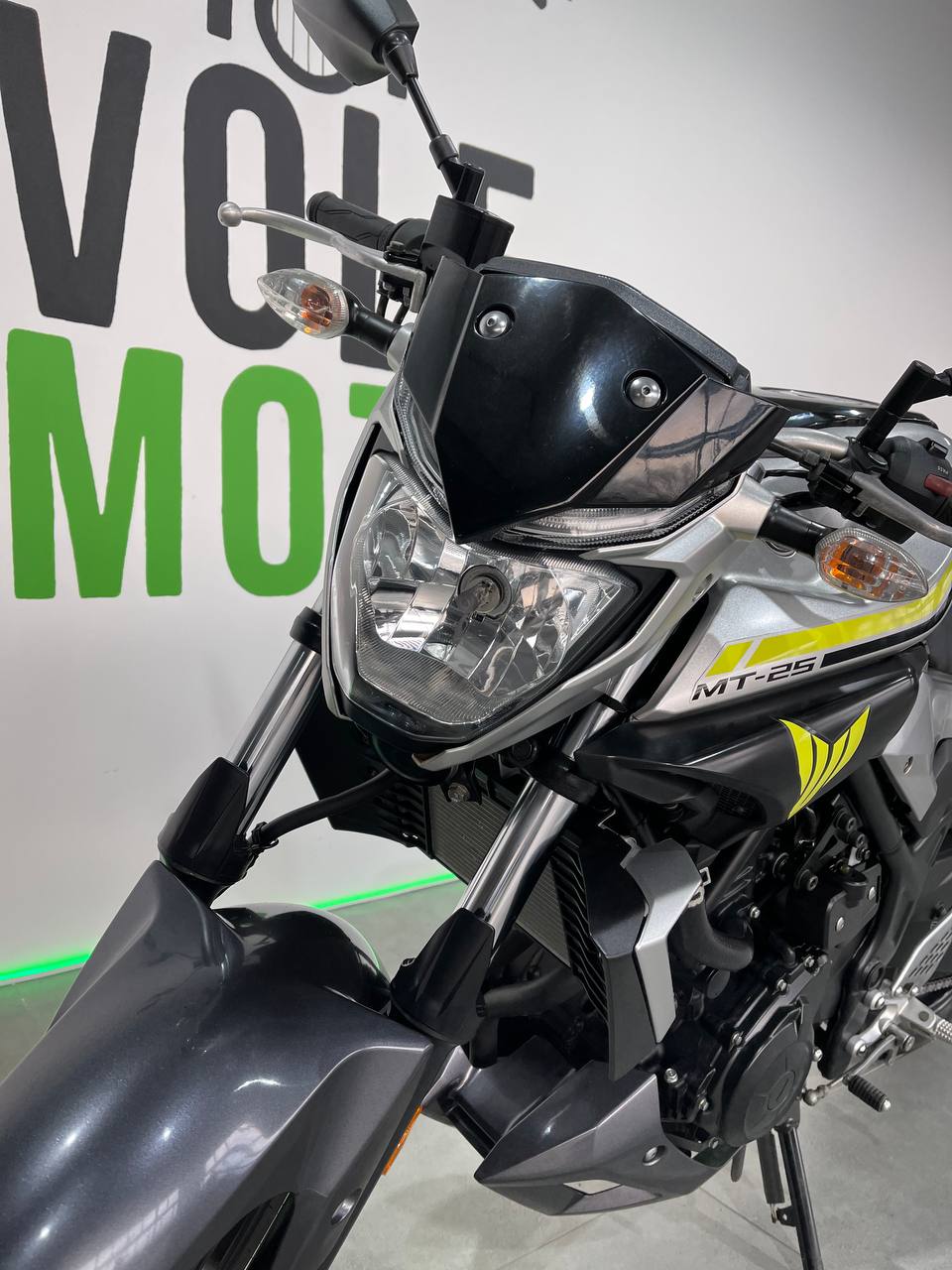Yamaha MT-25