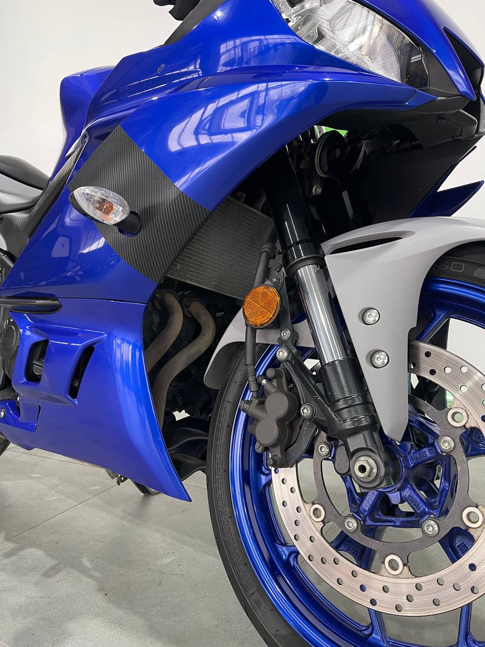 Yamaha YZF-R25 