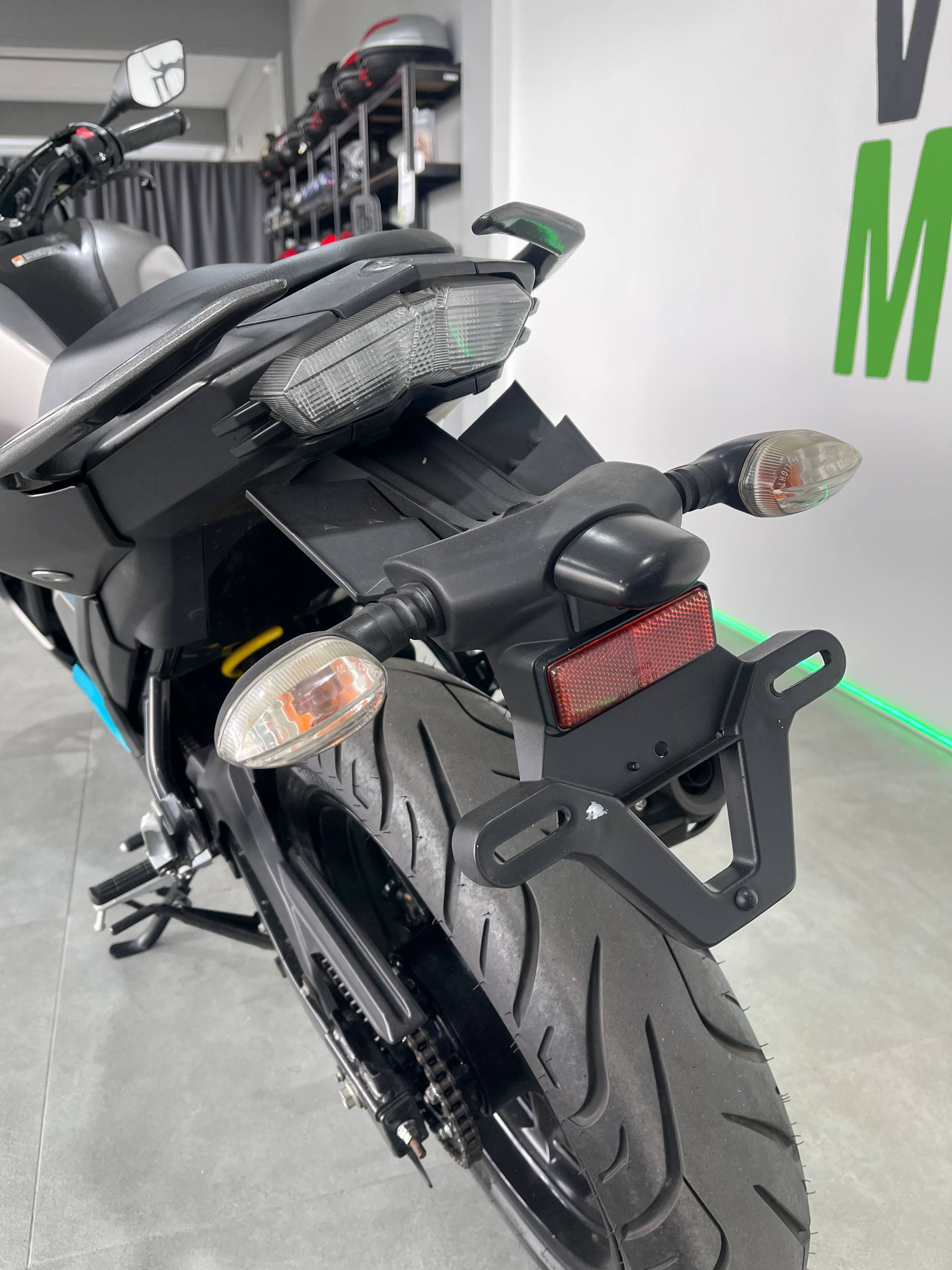 Yamaha FZ25 