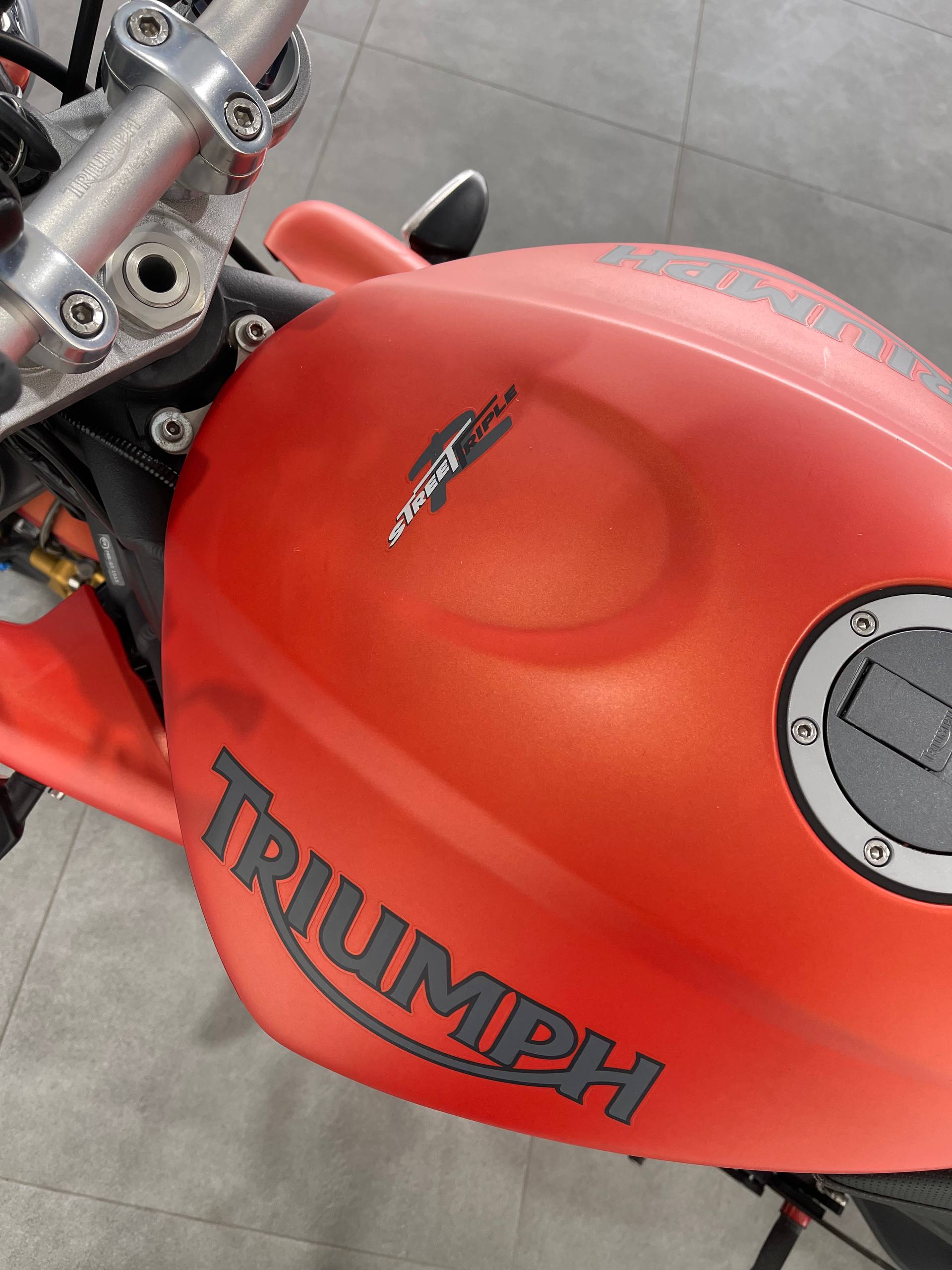 Triumph Street Triple R 