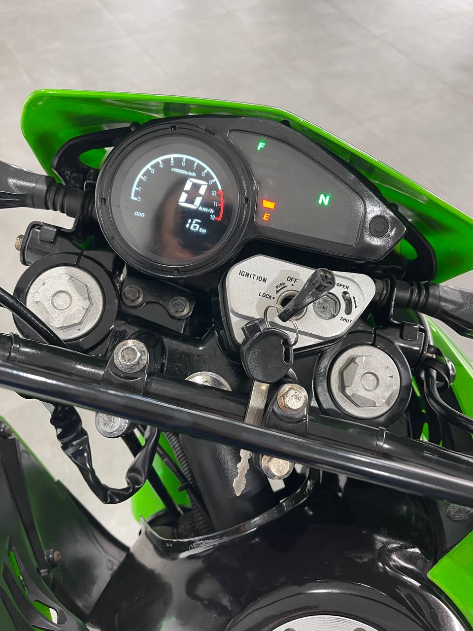 SPARK SP250D