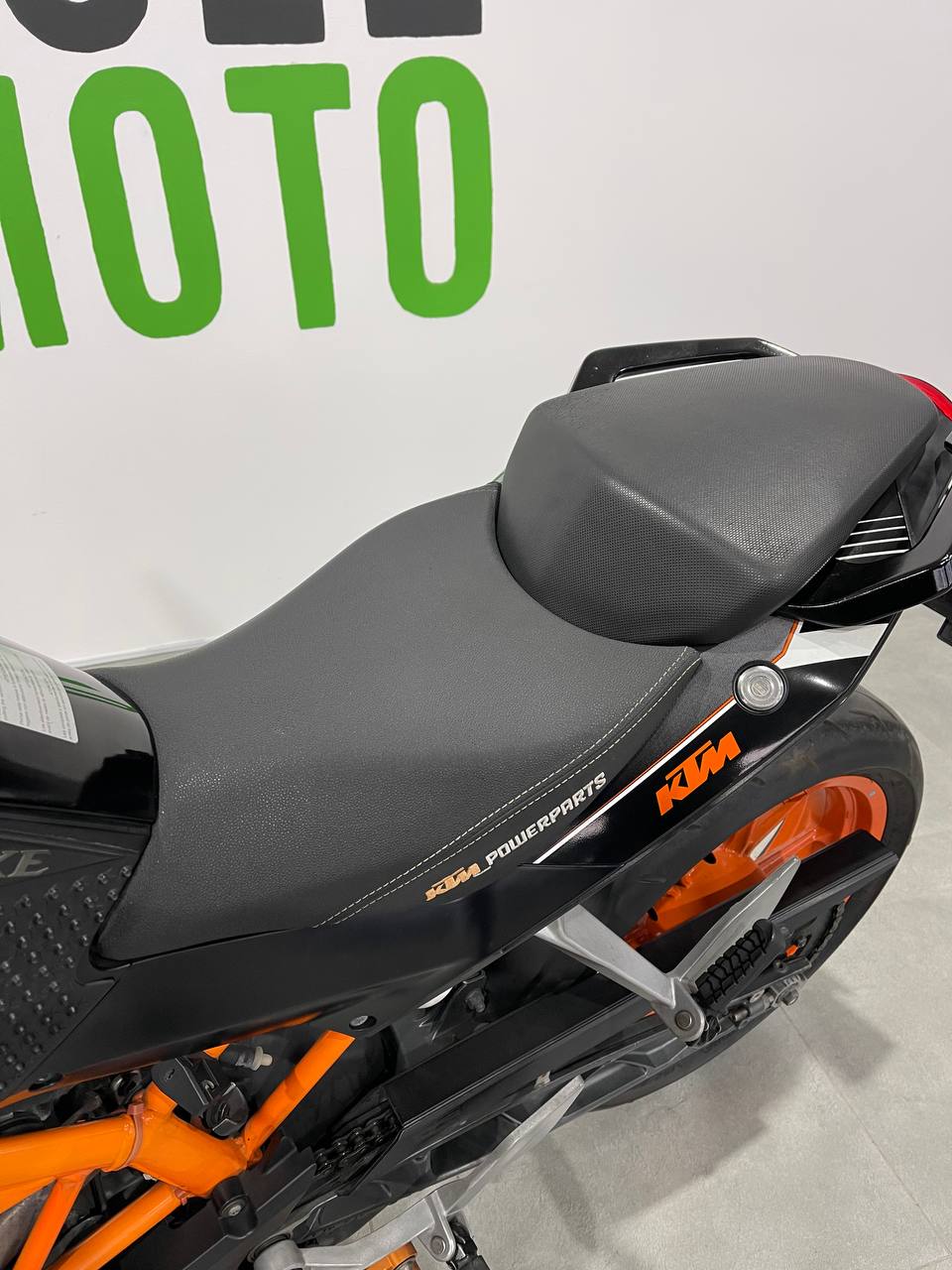 KTM 390 Duke