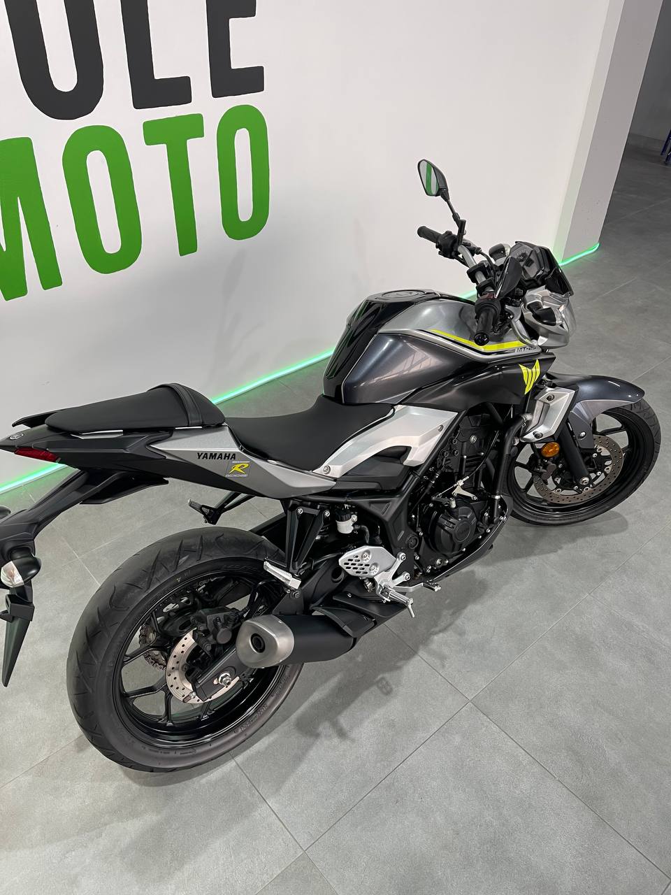 Yamaha MT-25