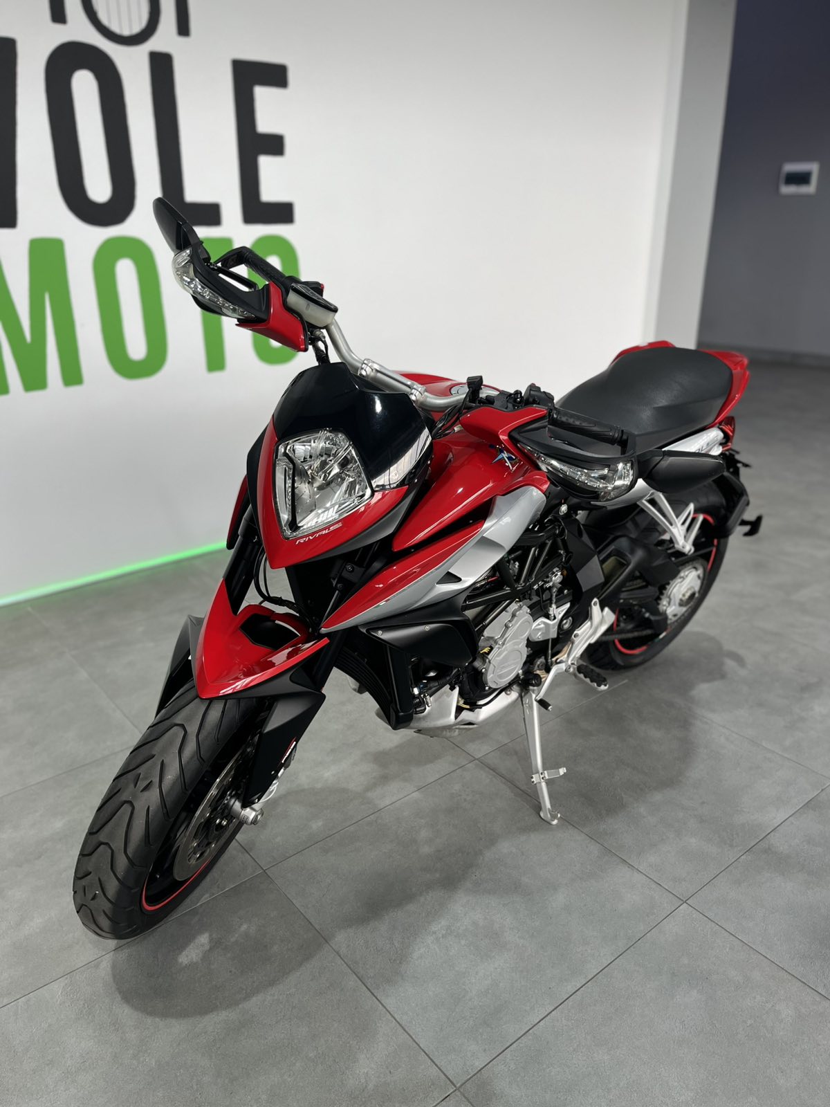 MV Agusta Rivale 800
