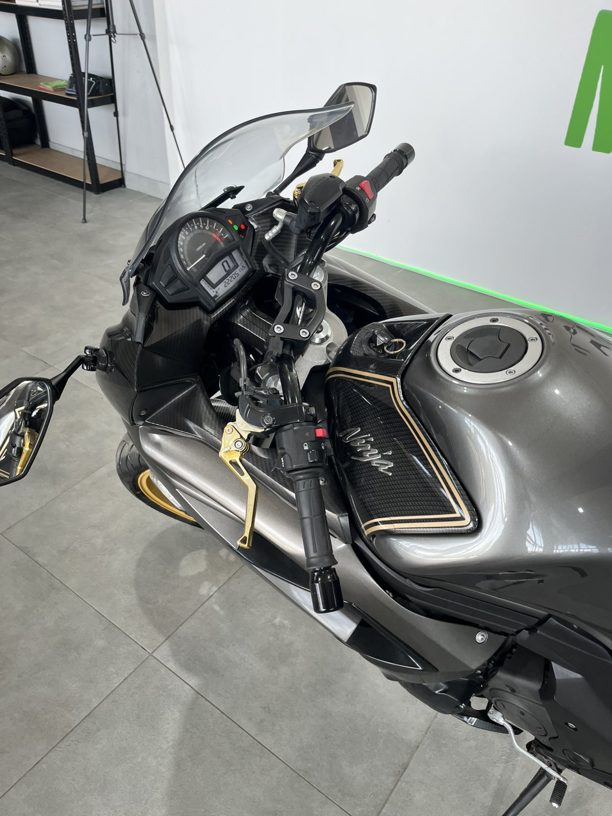 Kawasaki Ninja 400