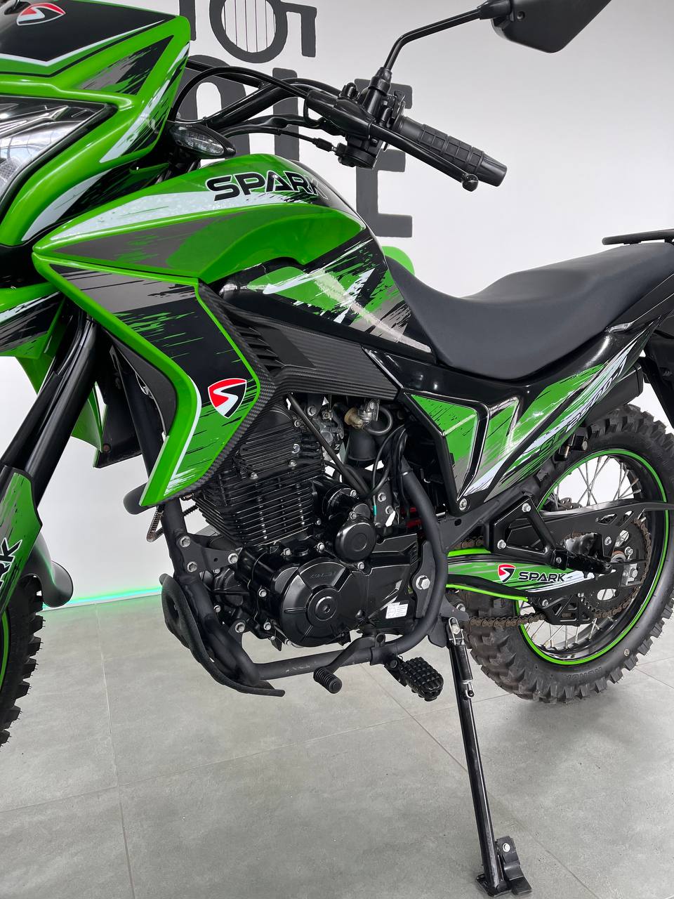 SPARK SP250D
