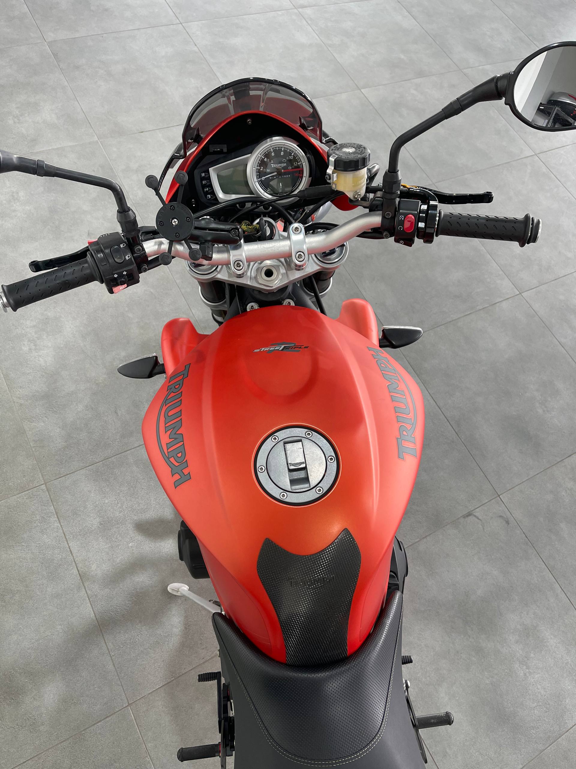 Triumph Street Triple R 