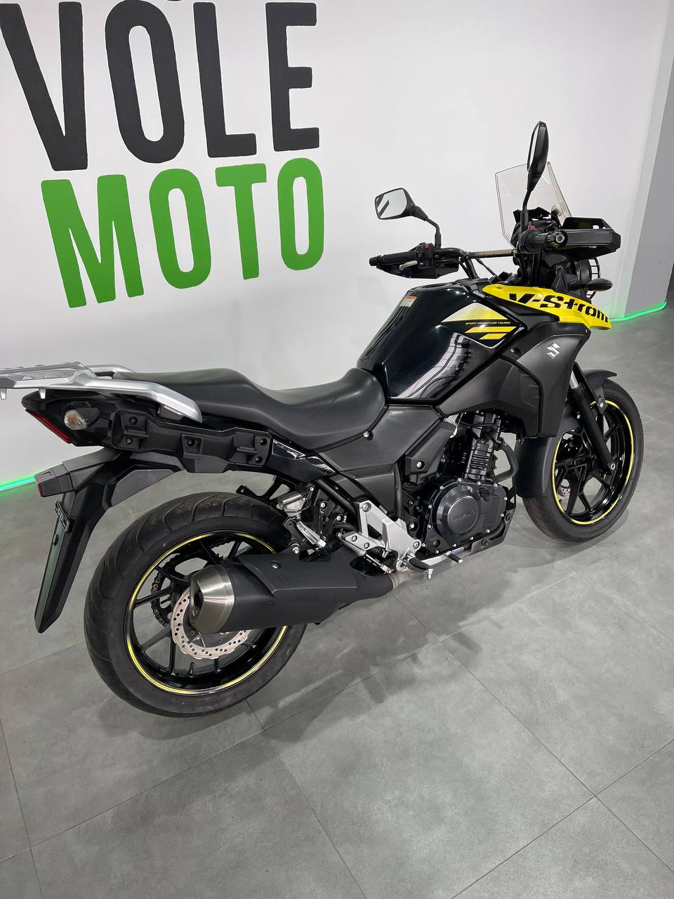 Suzuki V-Strom 250 