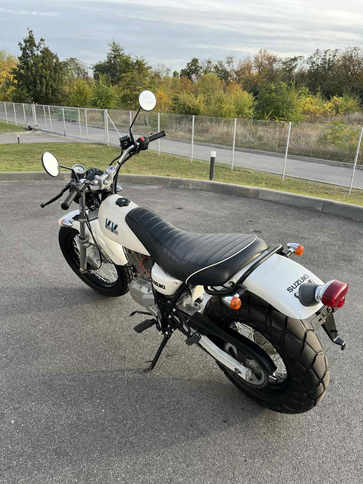 Suzuki VanVan 200