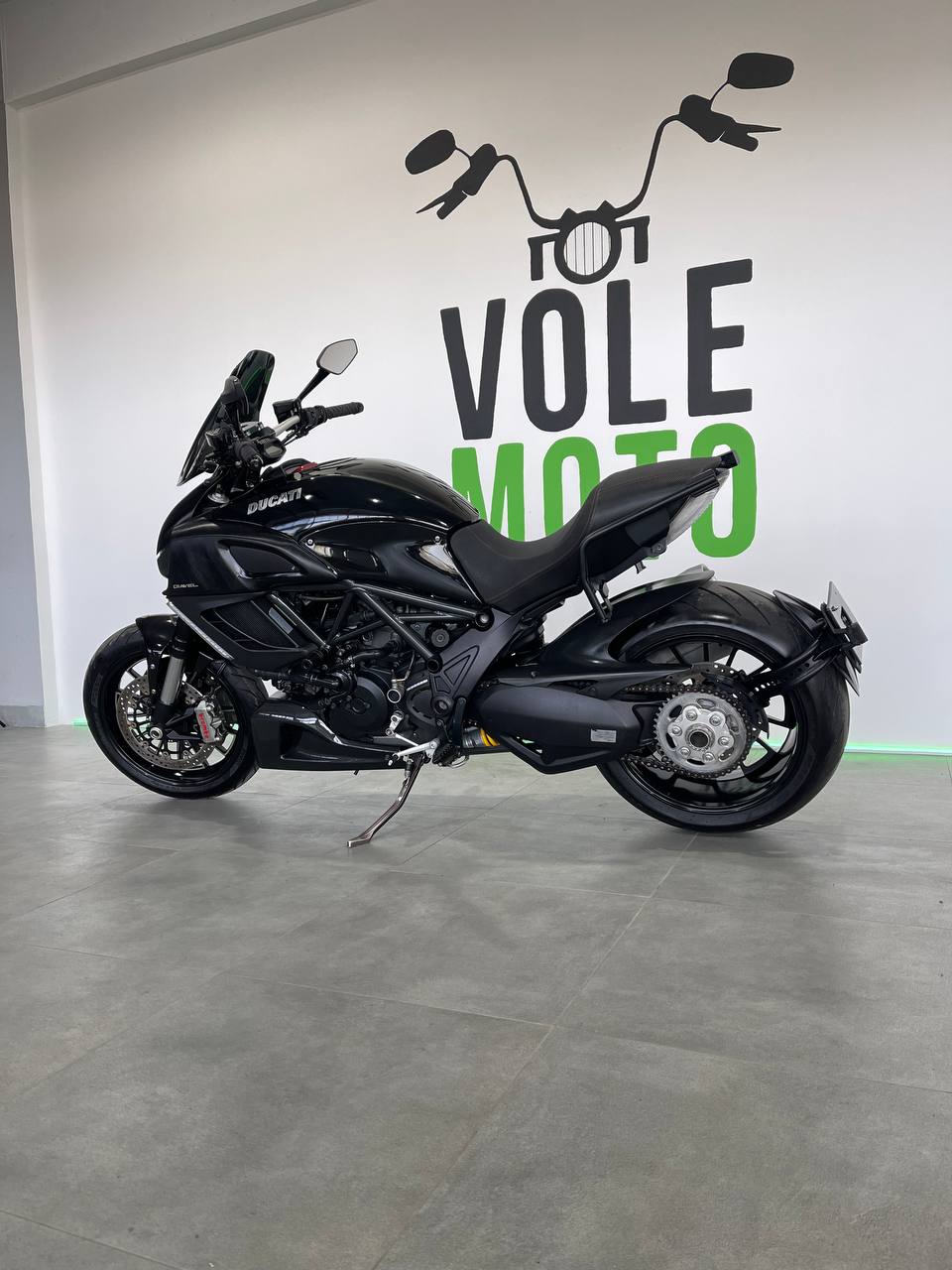 Ducati diavel 1200