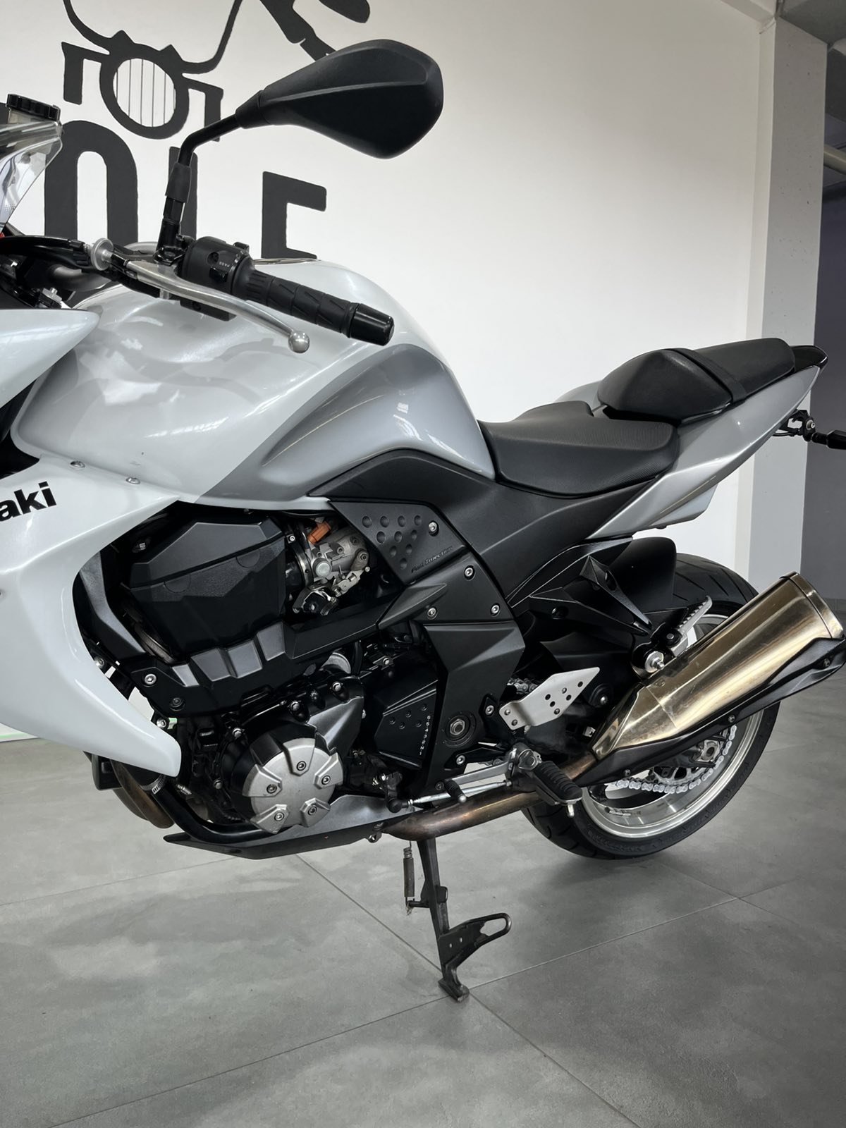 Kawasaki Z1000