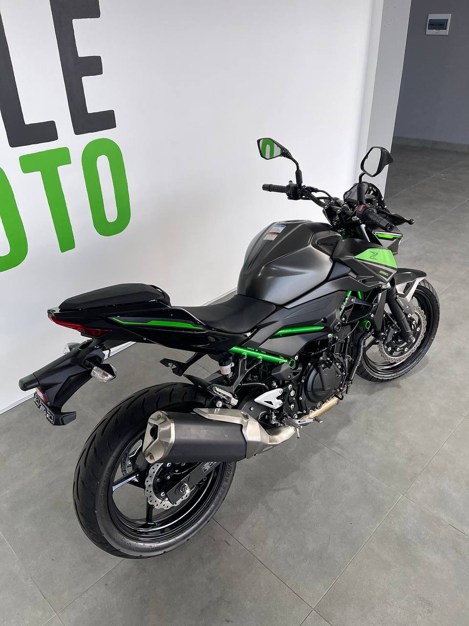 Kawasaki Z250