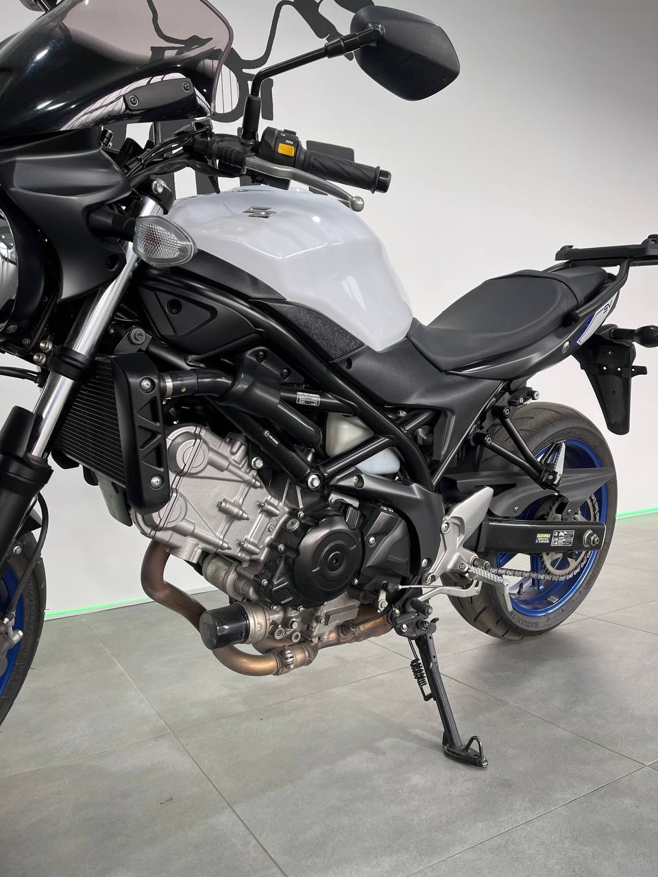 Suzuki SV650