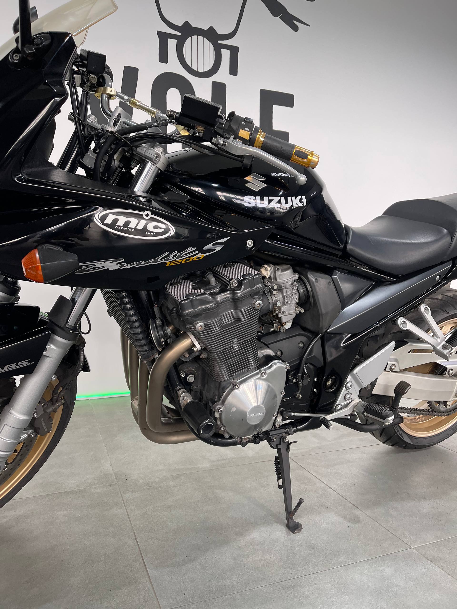 Suzuki Bandit 1200S 
