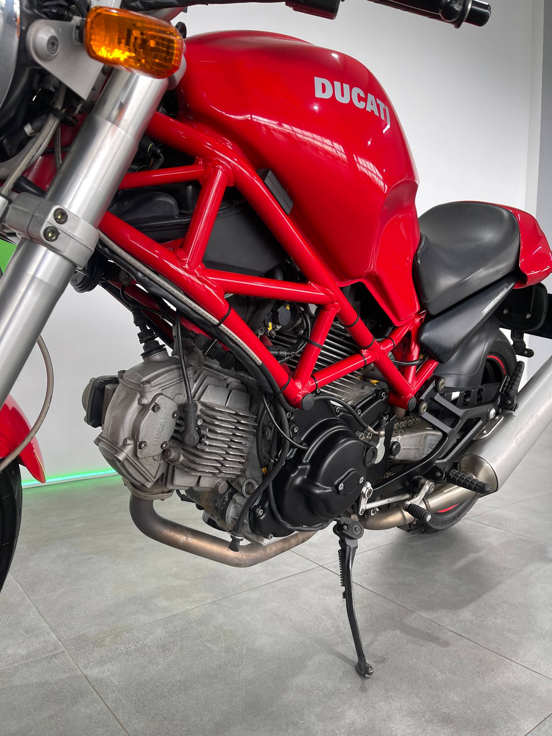 Ducati Monster 400