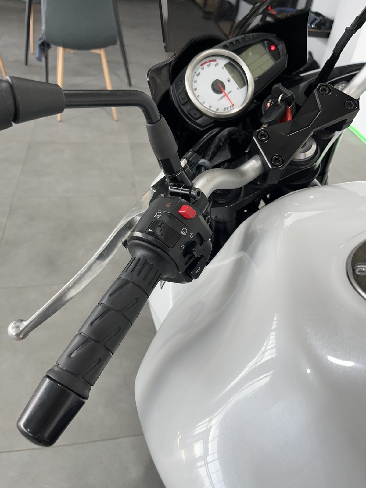 Kawasaki Z1000