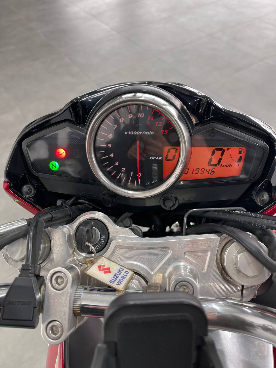 Suzuki GSR250