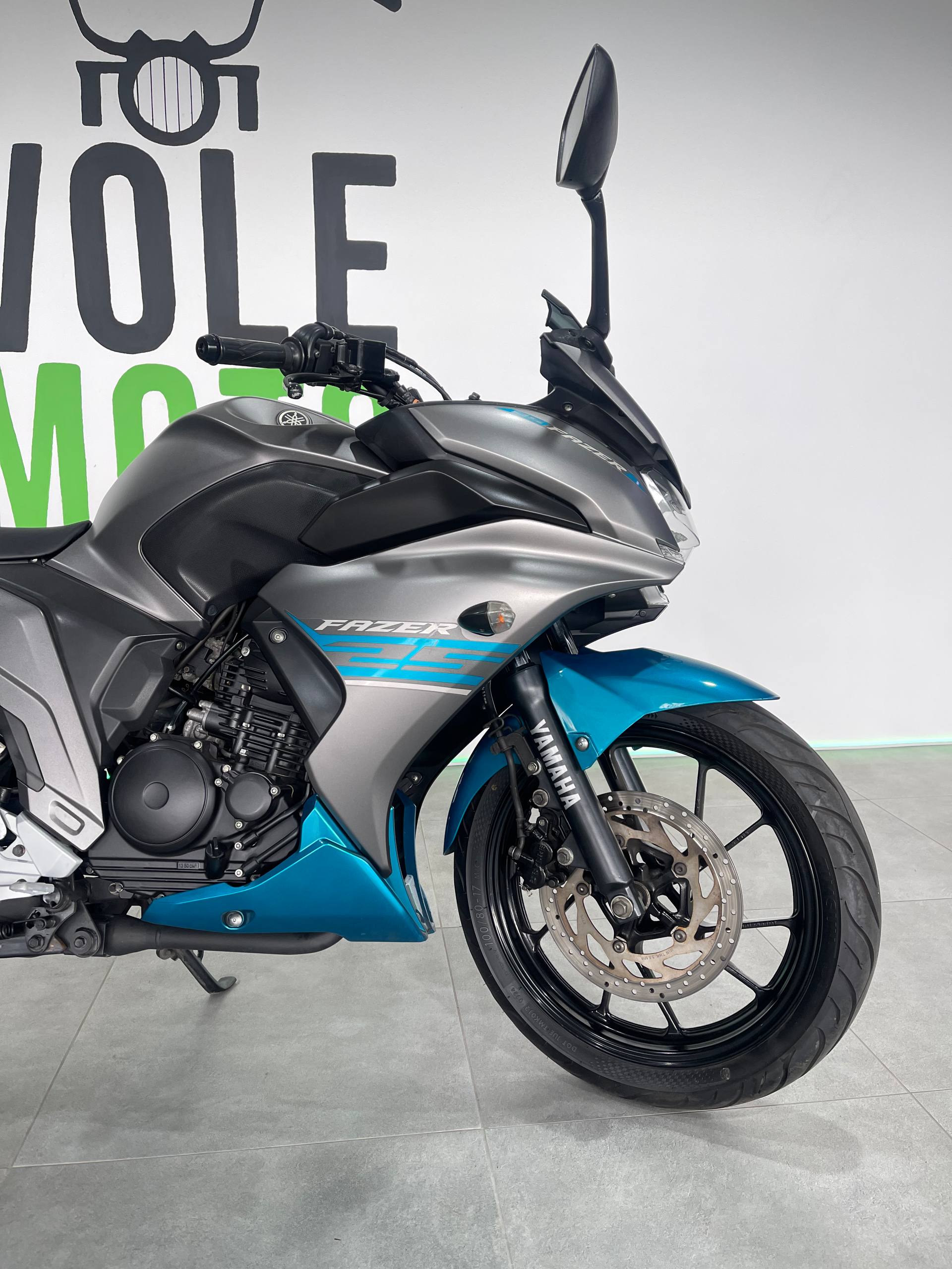 Yamaha FZ25 