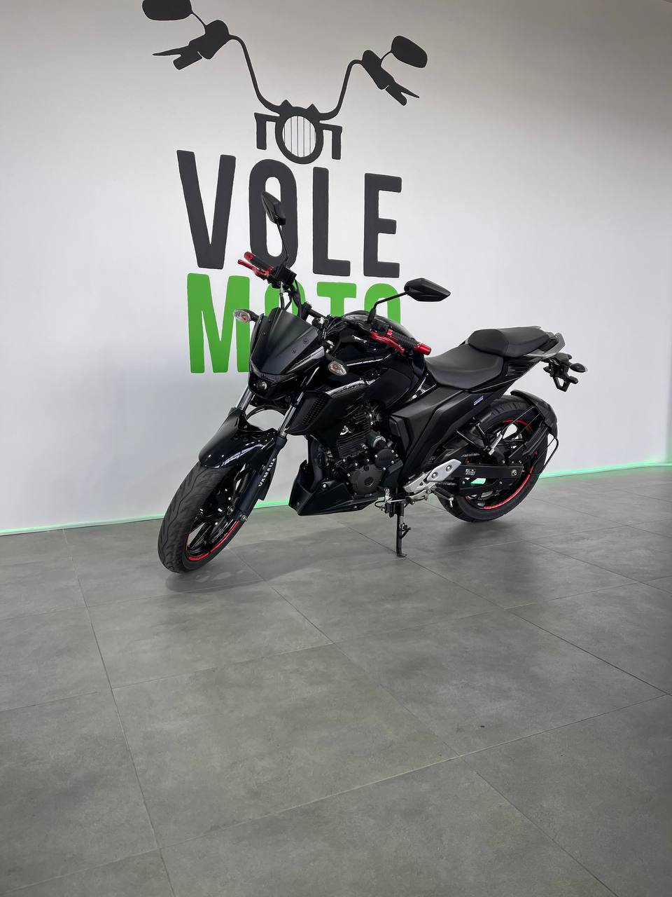 Yamaha FZ-25