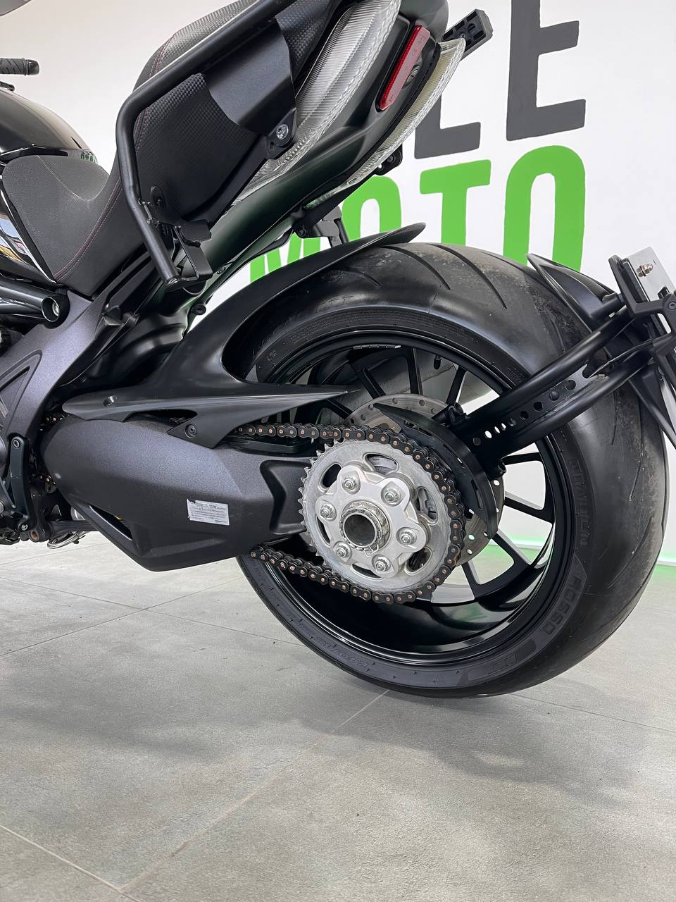 Ducati diavel 1200