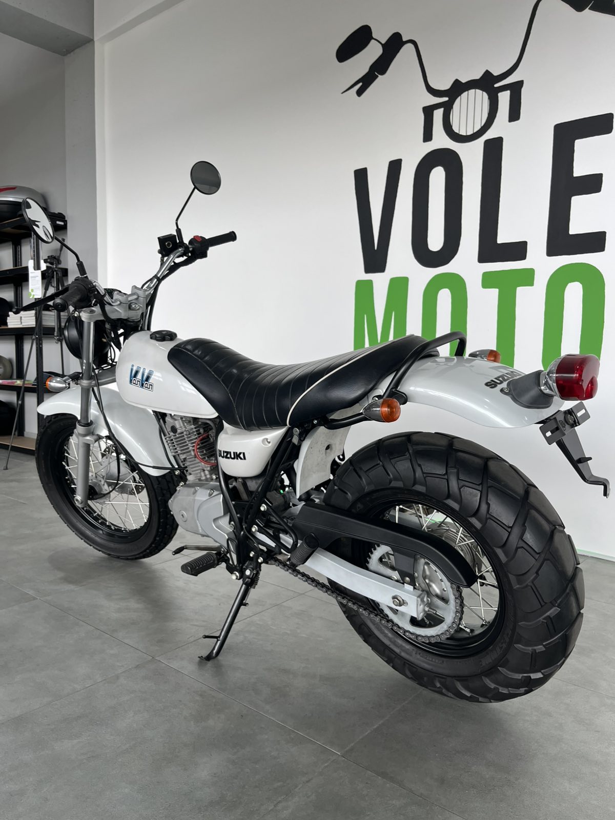 Suzuki VanVan 200