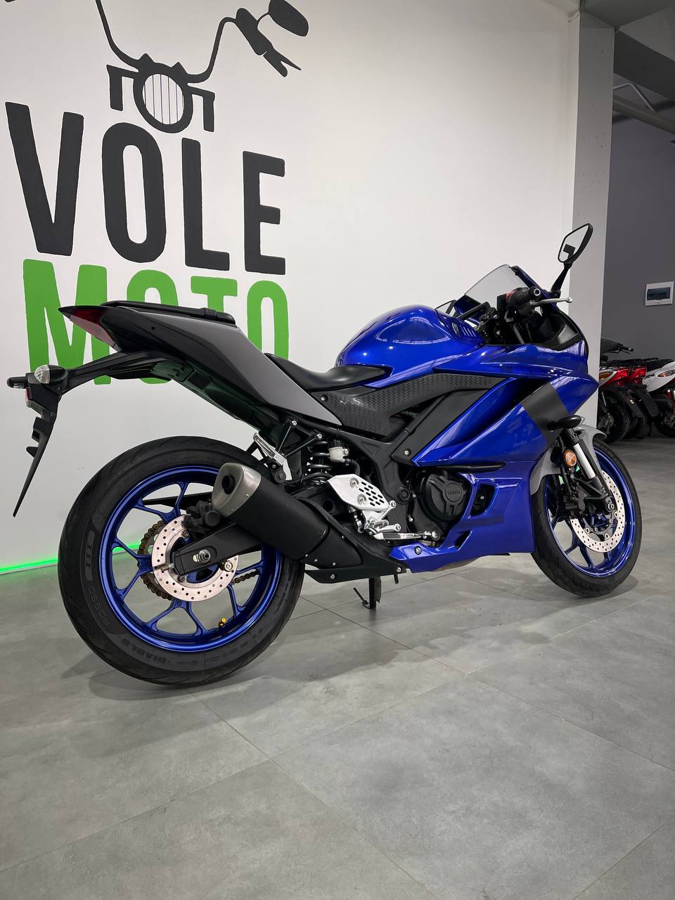 Yamaha YZF-R25 
