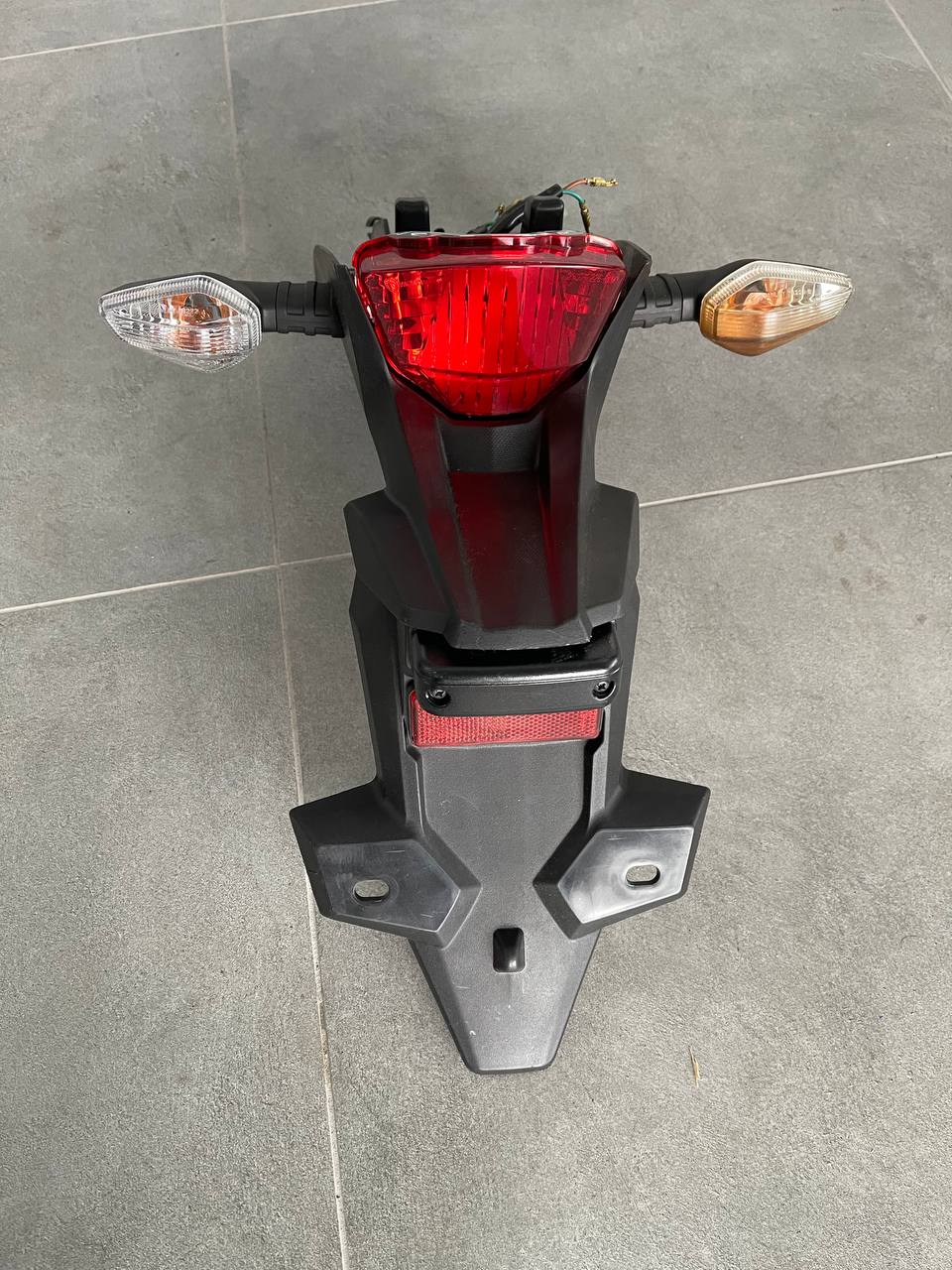 Хвіст у зборі Honda CRF150L