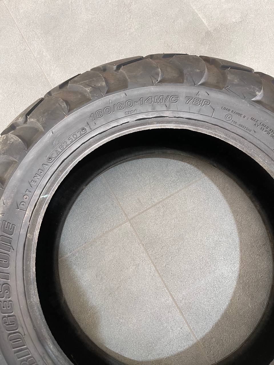Шина Bridgestone TW-204