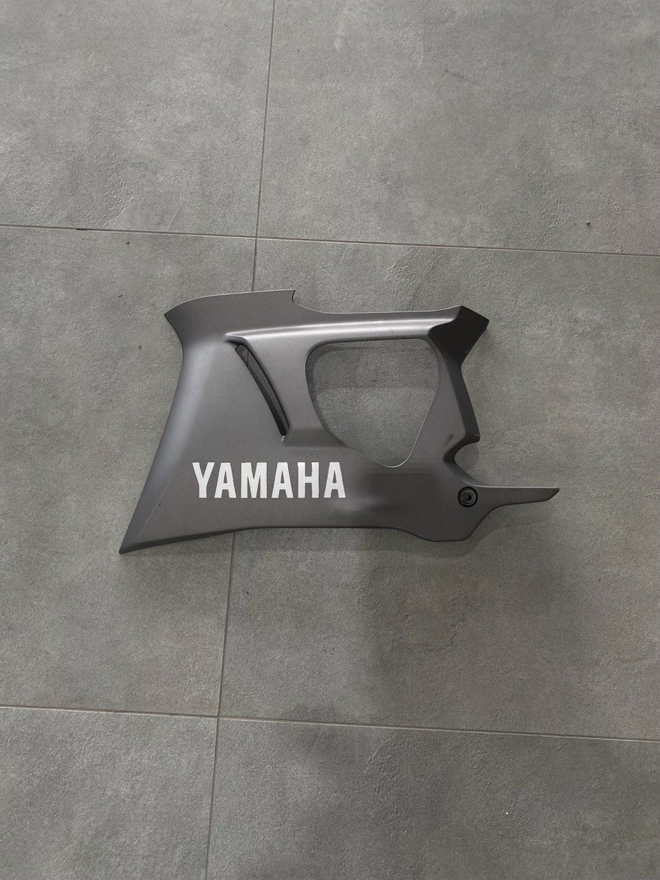Кришка обтічника Yamaha YZF R25 RG47J YZF R3 RH21J 2022 нижня ліва