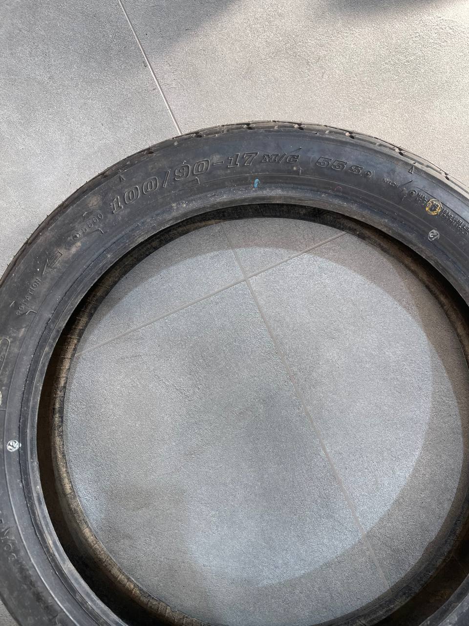 Шина Dunlop F17