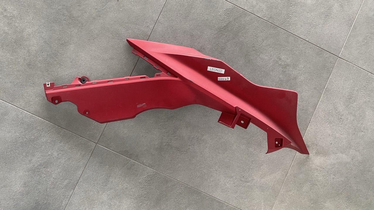 Обтічник Yamaha R25 2019-2024 правий