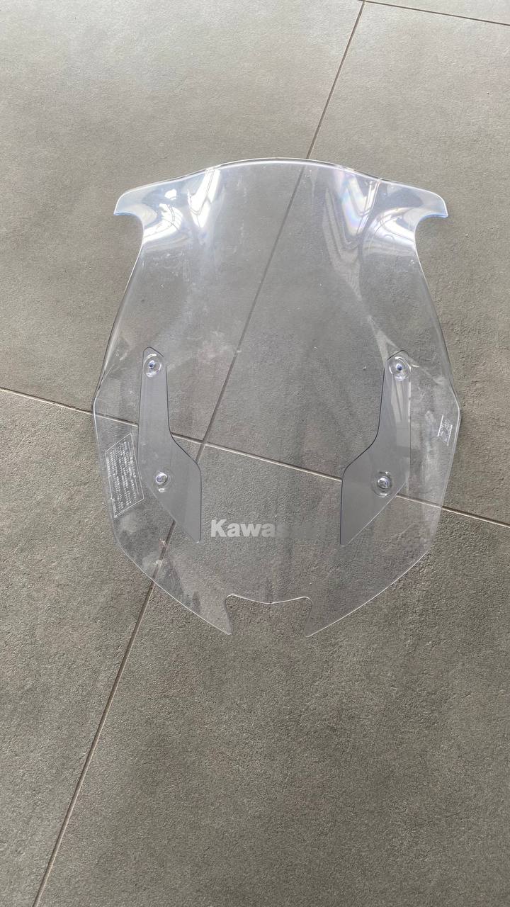 Вітрове скло Kawasaki C 1000 SX