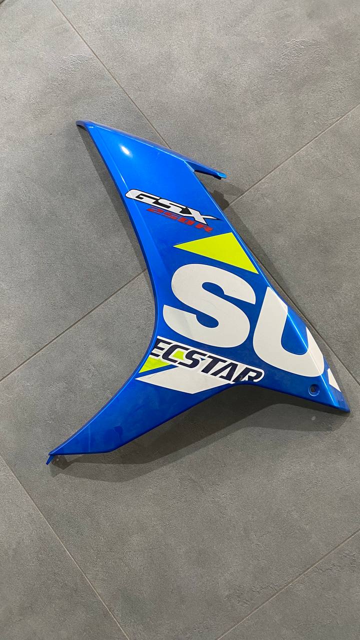 Ліва накладка обтічника Suzuki GSX250R 