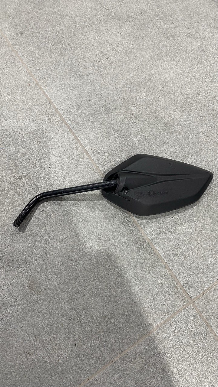 Ліве дзеркало Yamaha Aerox 155 2016