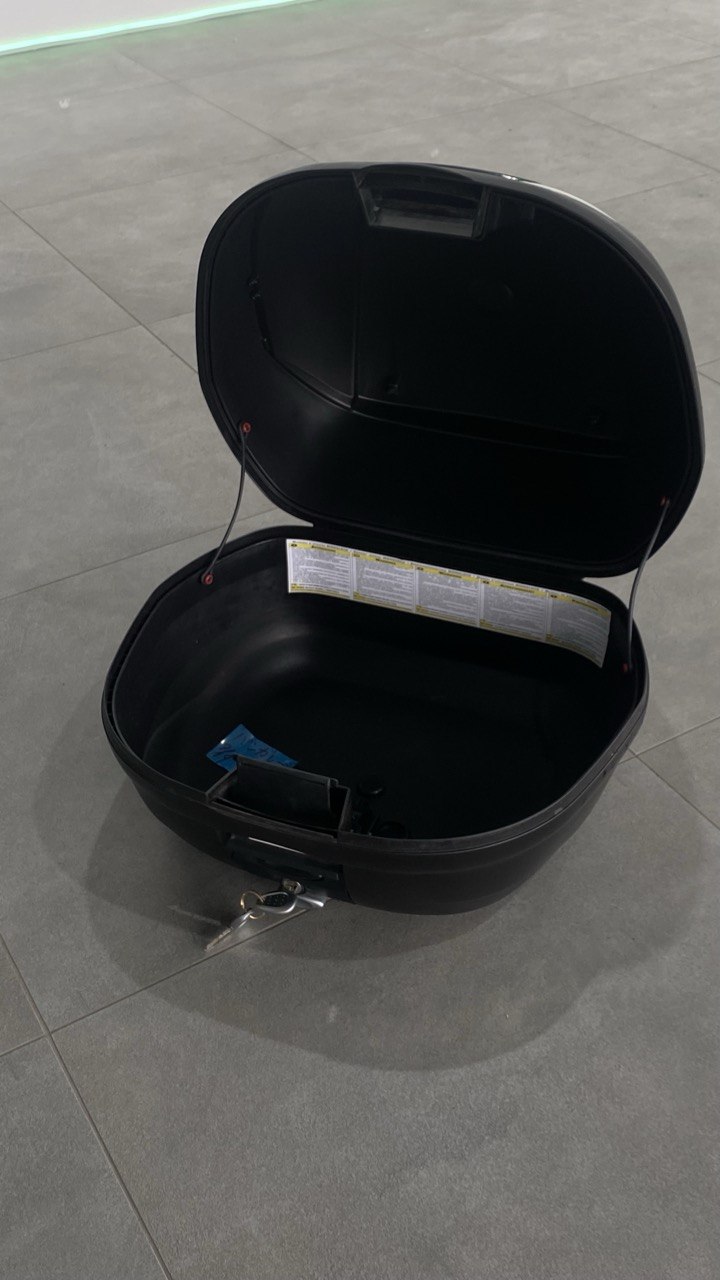 Кофр Givi E 370 Tech 39л
