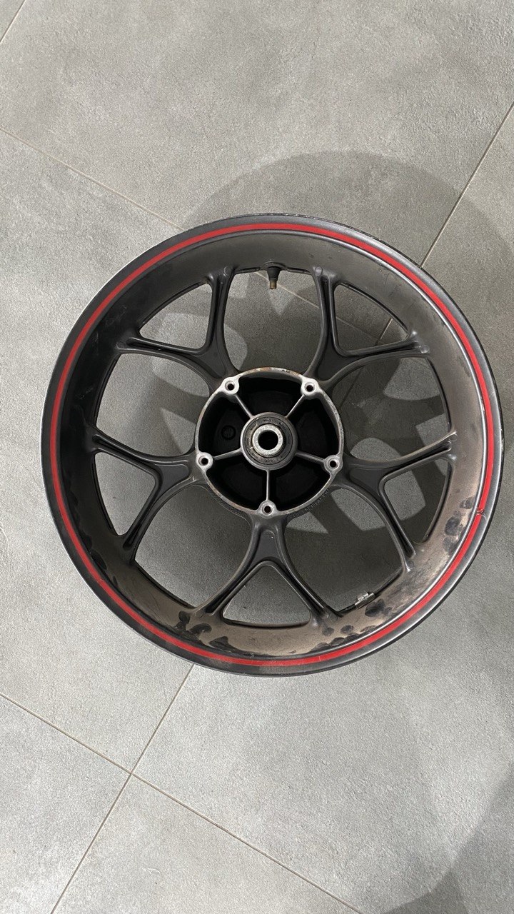 Заднє колесо Honda Integra 750 17р